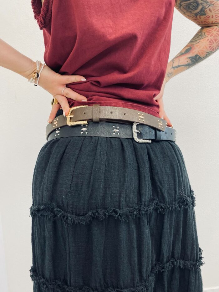 Ceinture Fine Cloutée – Image 1