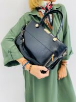 Sac Rigide Chic – Détail zip et finitions dorées – Image 4