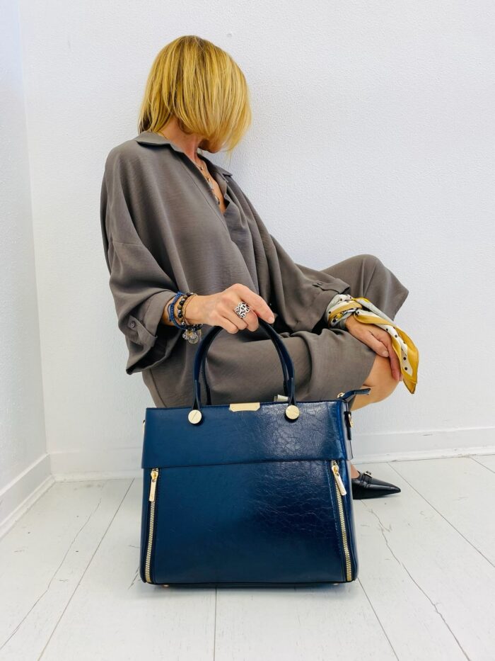 Sac Rigide Chic – Détail zip et finitions dorées – Image 3