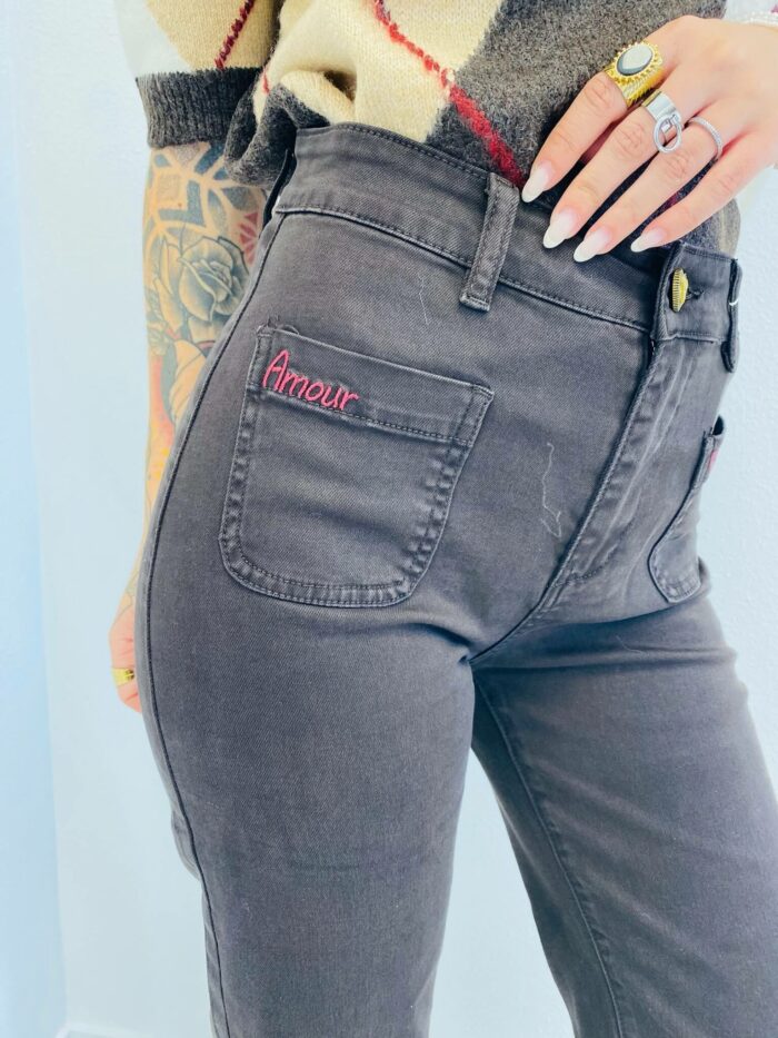 Jean Taille Haute Wide Flare brodé – Image 10