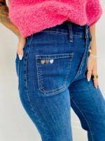 Jean Coupe Large avec détails – Image 3