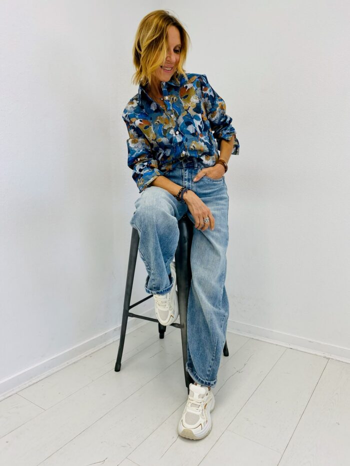 Chemise Fluide à Imprimé Abstrait Floral – Image 2