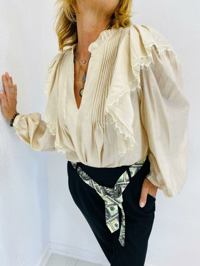 Blouse Bohème à Volants et Dentelle – Image 1